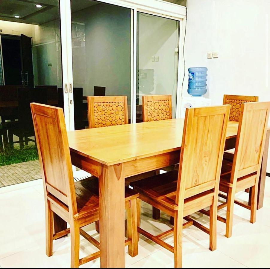 Imah Dago Villa - Budget Staycation Villa In Bandung Exteriör bild